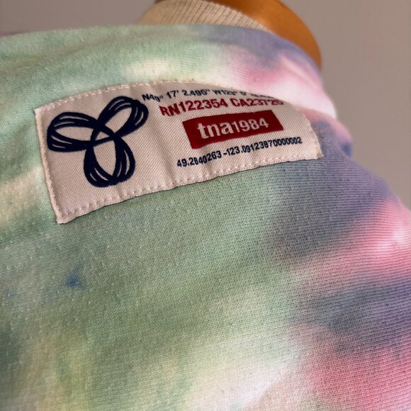 TNA Hoodie in Tye Dye Pastels. Size is Small but Fits to a XLarge - PTP 23” VGUC - Picture 4 of 6
